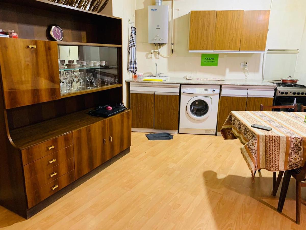 Infinity Hostel & Tour 예레반 외부 사진