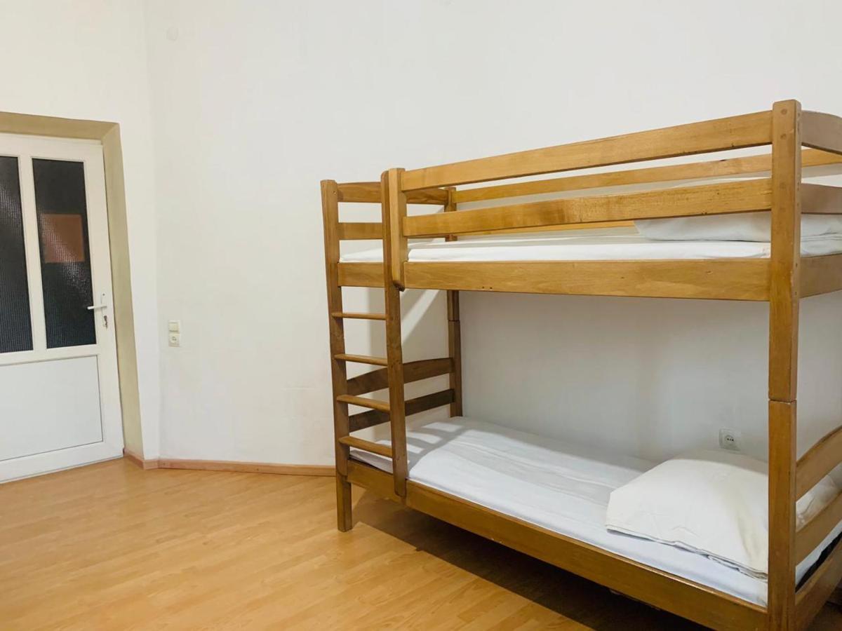 Infinity Hostel & Tour 예레반 외부 사진