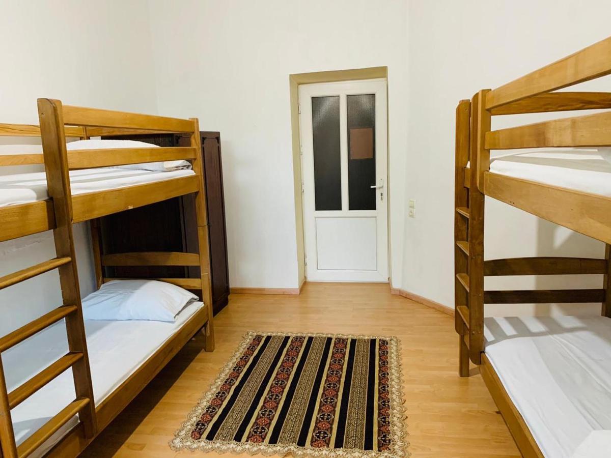 Infinity Hostel & Tour 예레반 외부 사진