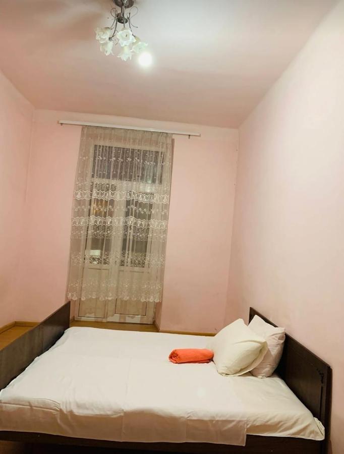 Infinity Hostel & Tour 예레반 외부 사진