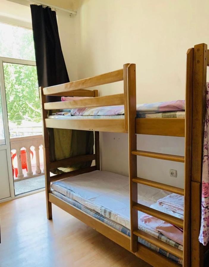 Infinity Hostel & Tour 예레반 외부 사진