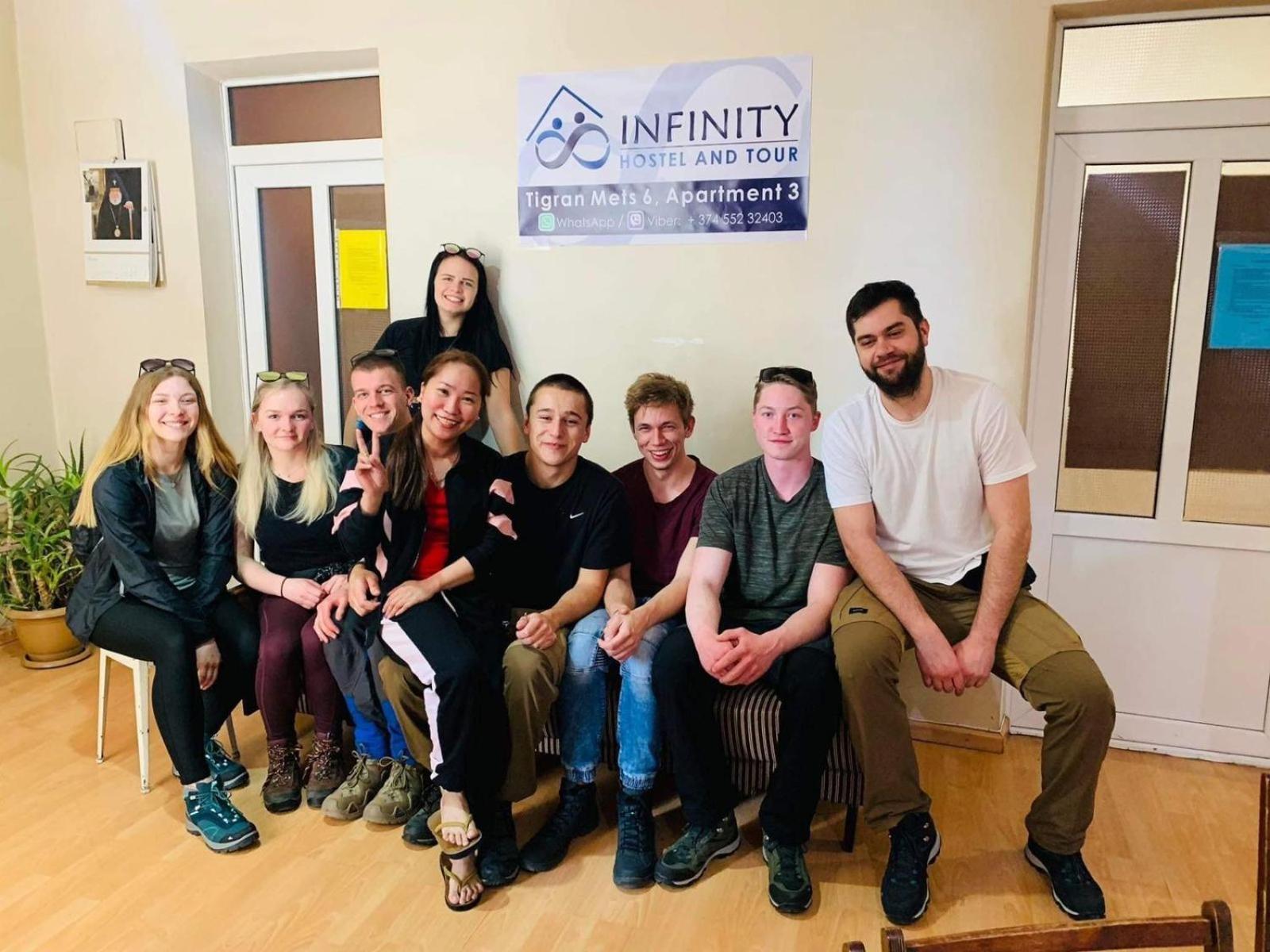 Infinity Hostel & Tour 예레반 외부 사진